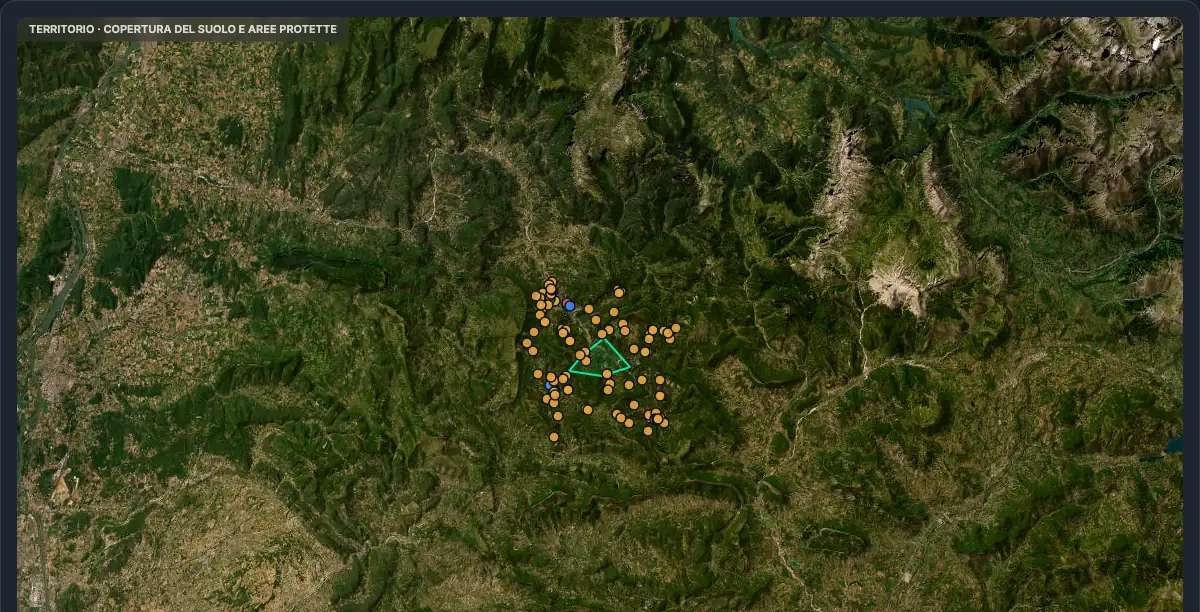 Mappa satellitare FireSight con il perimetro dell'area monitorata e i rilevamenti di incendio attivo da sei costellazioni satellitari